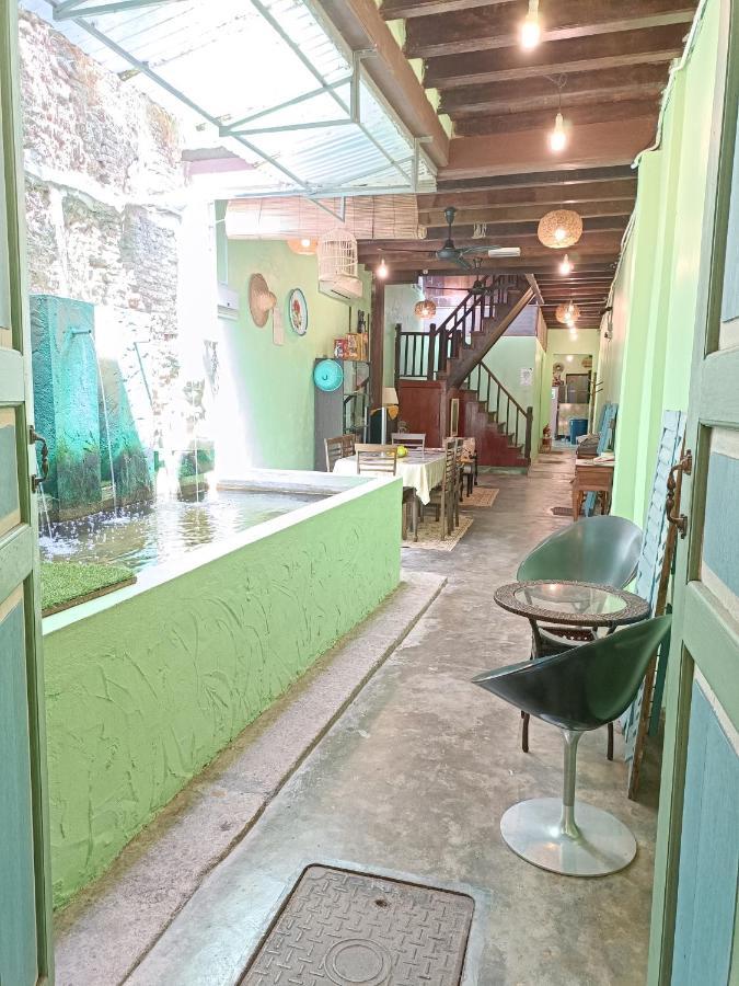 Lang Hoose Guest house 2*