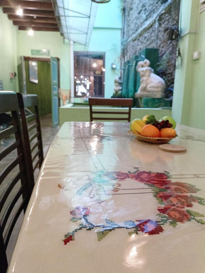 Lang Hoose Guest house George Town