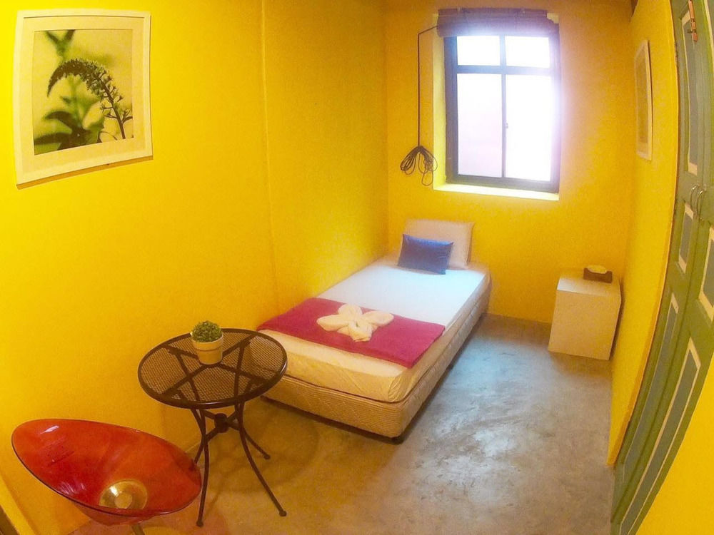 Lang Hoose 2* George Town